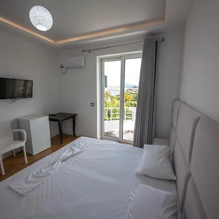 Myrtaj 3* Sarandë